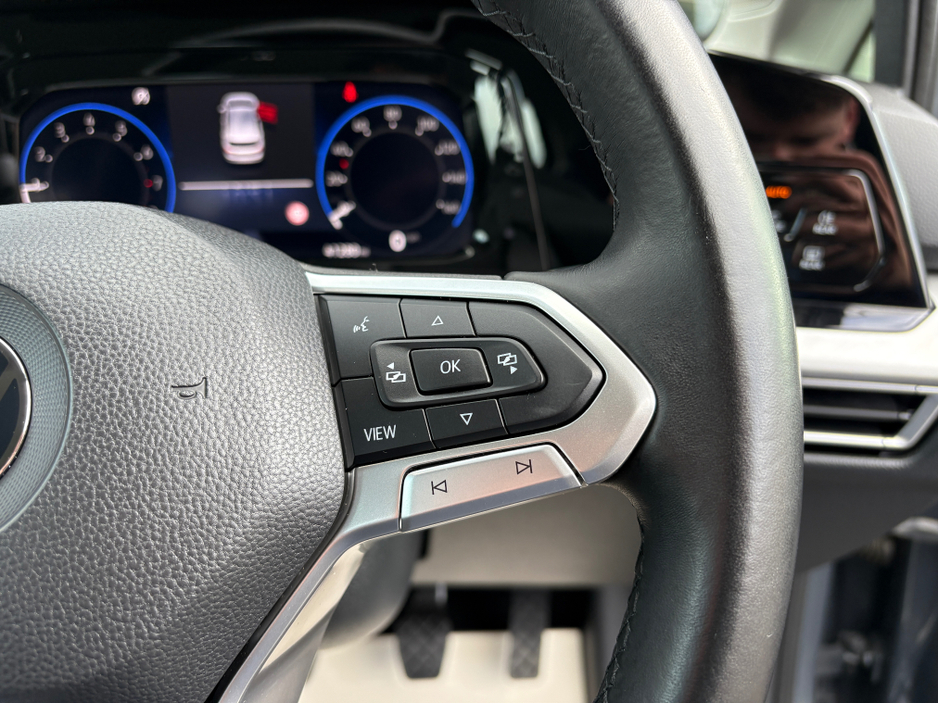2021 Volkswagen Golf 1L Petrol For Sale Images