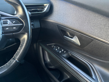 2022 Peugeot 5008 1.5L Diesel For Sale Images