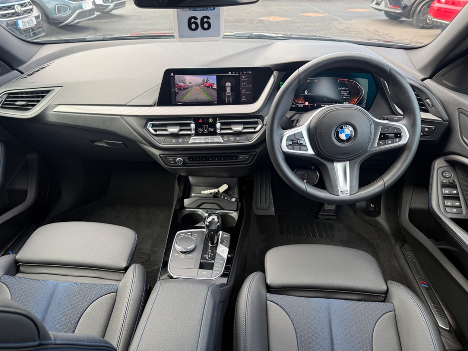 BMW 2 Series M-SPORT 2.0 DIESEL AUTOMATIC 218D 150BHP *VIRTUAL COCKPIT, REAR VIEW CAMERA, 18 " DIAMOND CUT ALLOYS, PARKING SENSORS FRONT & REAR, APPLE CARPLAY /ANDROID AUTO, MEMORY SEATS, PART LEATHER TRIM * — thumbnail 12