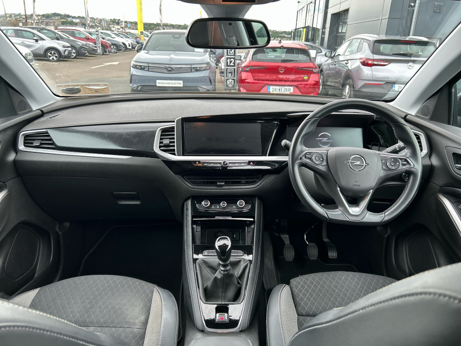 2022 Opel Grandland 1.2L Petrol For Sale Images