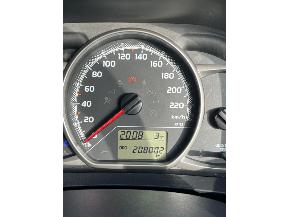 2016 Toyota Yaris 1.4L Diesel For Sale Images