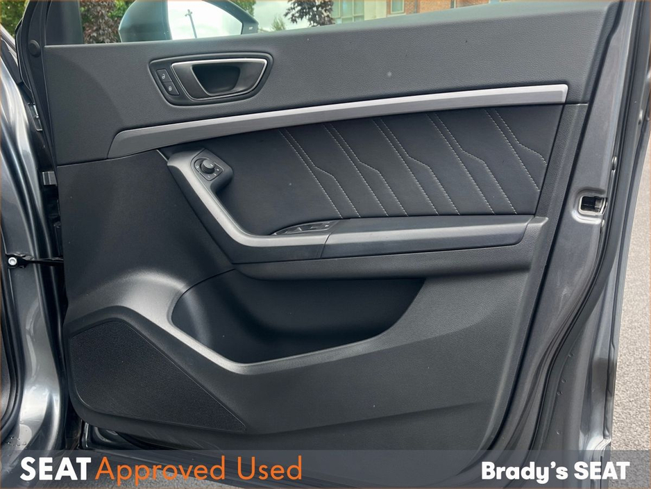 SEAT Ateca 2.0TDI 150HP DSG 4DRIVE FR PLUS *24 MONTH SEAT APPROVED WARRANTY* — thumbnail 22