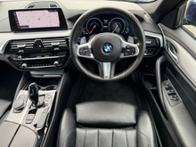 2019 BMW 5 Series 2L Petrol Plug-in Hybrid For Sale Images