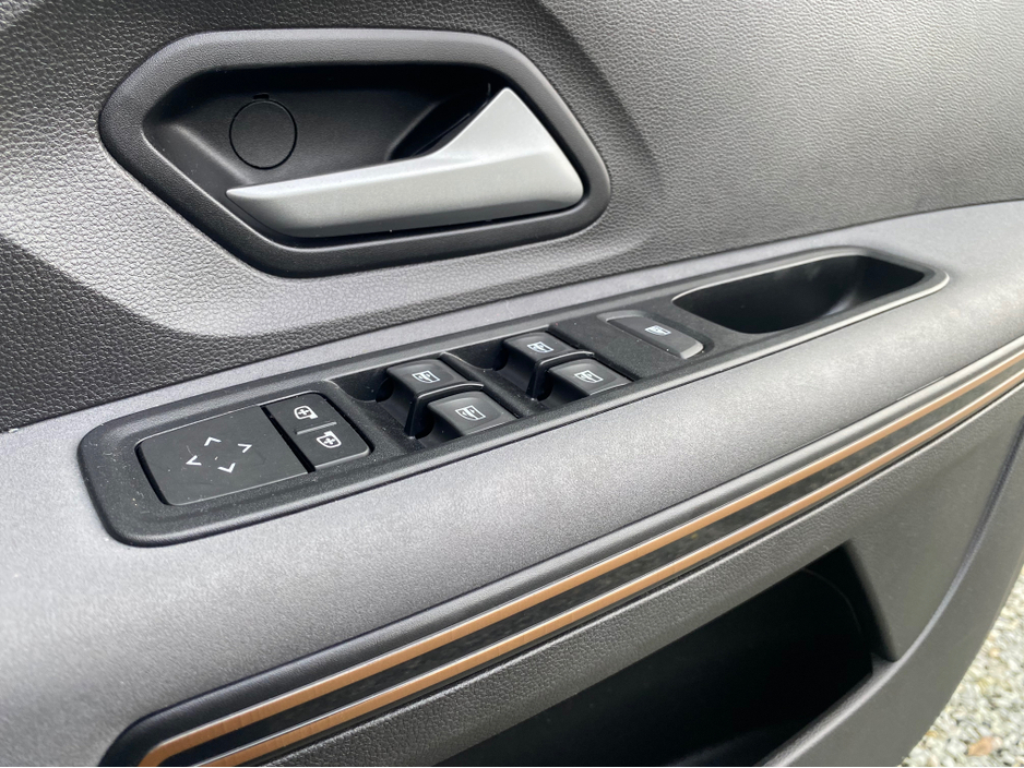 2024 Dacia Jogger 1L Petrol For Sale Images