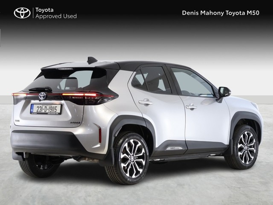 Toyota Yaris Cross Luna Sport Hybrid — thumbnail 2