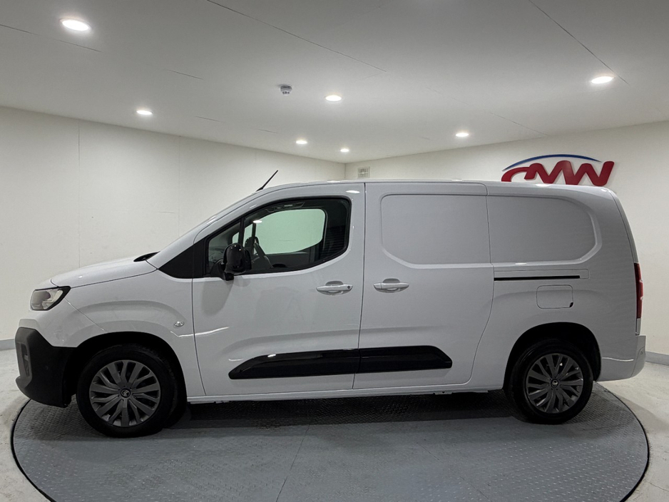 2024 Citroen Berlingo 1.5L Diesel For Sale Images