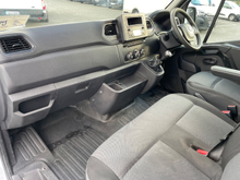 2021 Nissan NV400 2.3L Diesel For Sale Images