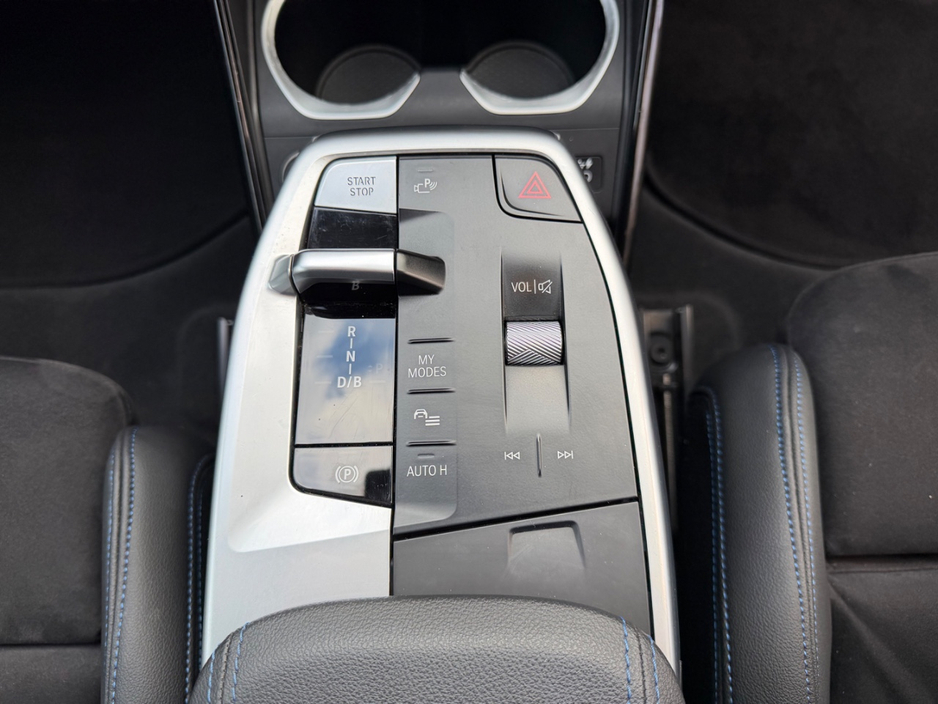 2023 BMW iX1 0L Electric For Sale Images