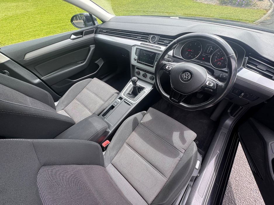2017 Volkswagen Passat 2L Diesel For Sale Images