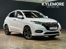 Honda Vezel 1.5 HYBRID - FACTORY ALLOYS - HALF BLACK LEATHER - PADDLE SHIFT - RADAR CRUISE CONTROL - HEATED SEAT - REAR CAMERA