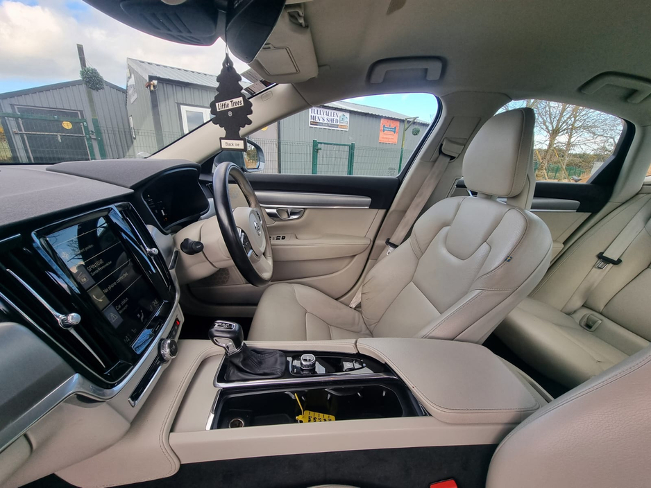 2017 Volvo S90 2L Diesel For Sale Images