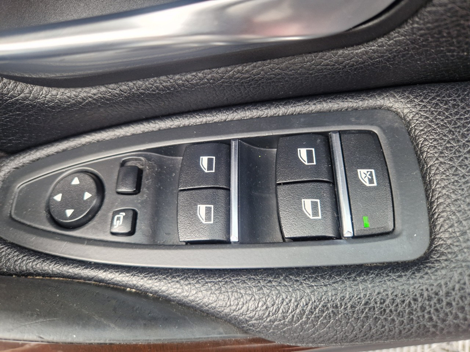 2017 BMW 3 Series 2L Diesel For Sale Images