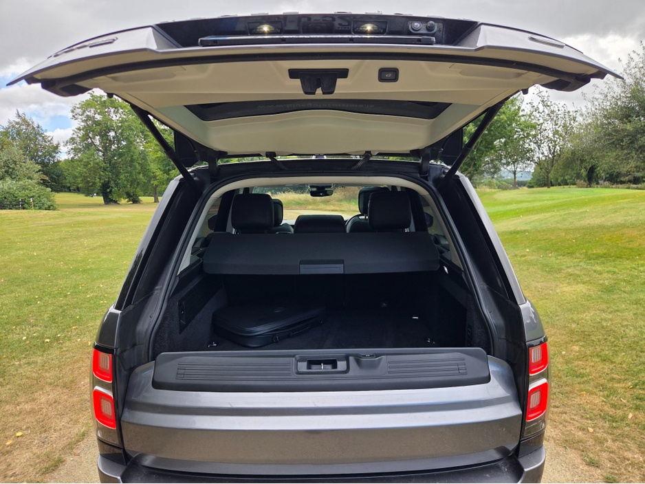 2019 Land Rover Range Rover 2L Petrol Plug-in Hybrid For Sale Images