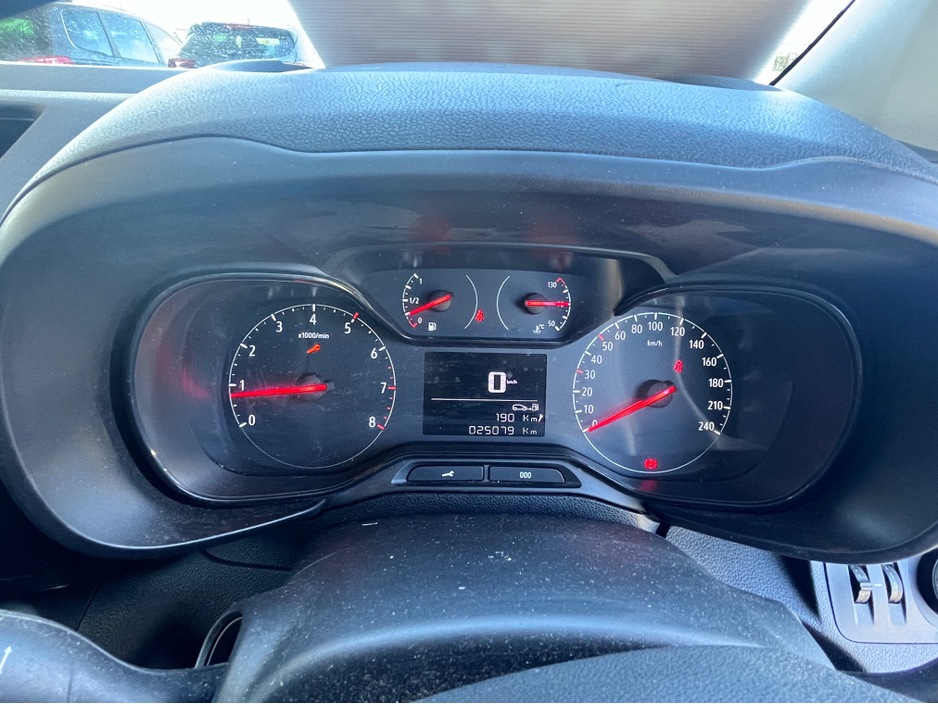 2020 Opel Combo 1.5L Diesel For Sale Images