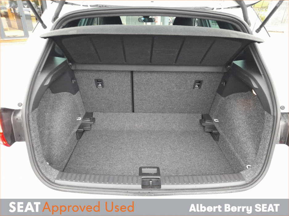 2026 SEAT Arona 1L Petrol For Sale Images