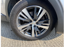 2021 Peugeot 3008 1.6L Hybrid For Sale Images