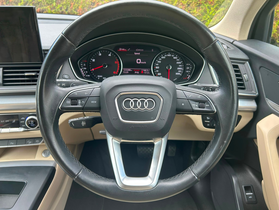 2022 Audi Q5 2L Diesel For Sale Images