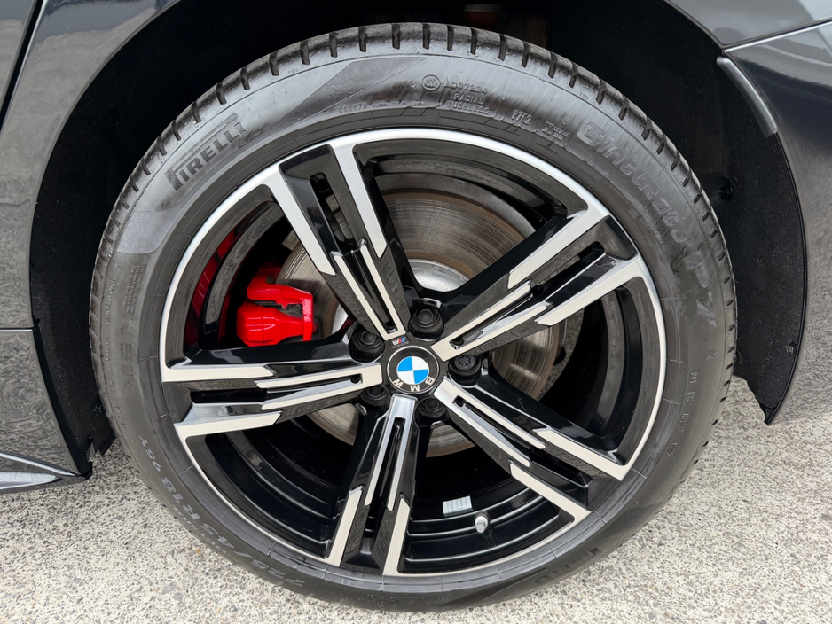BMW 3 Series 330E M SPORT PRO — thumbnail 25