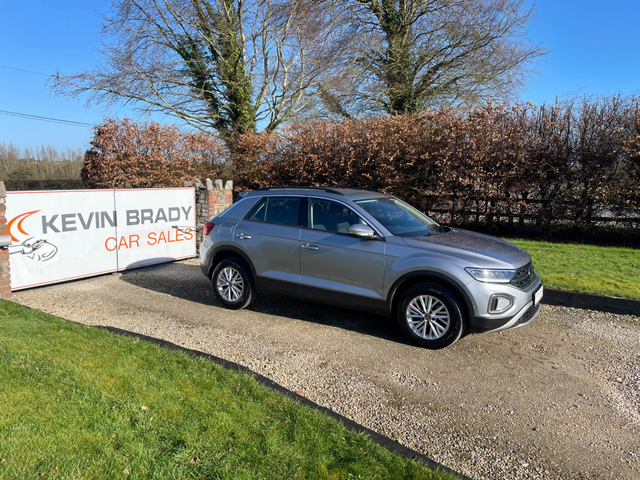 2022 VOLKSWAGEN T-ROC 1.0 LITRE TSI LIFE MODEL