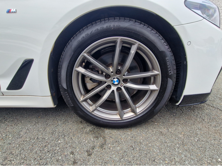 2019 BMW 5 Series 2.0L Diesel For Sale Images