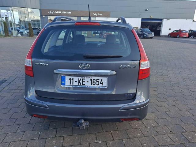 11 Hyundai I30 1 6 Crdi Deluxe Cross Wagon Price 6 750 1 6 Diesel For Sale In Longford On Carsireland Ie