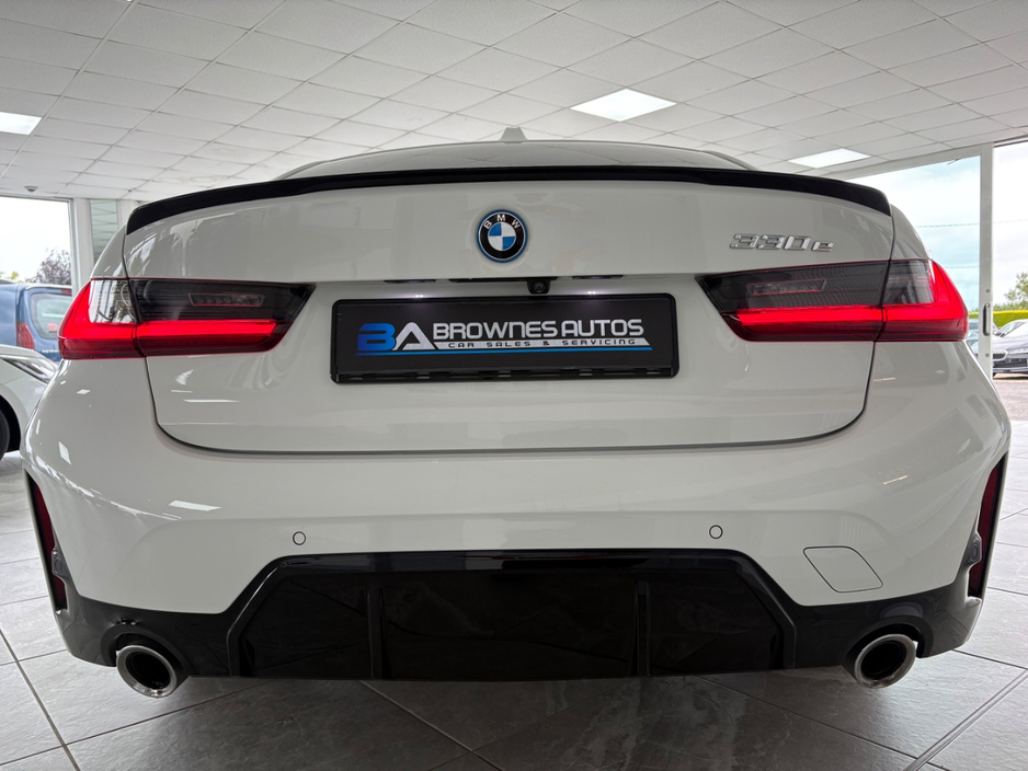 2023 BMW 3 Series 2L Hybrid For Sale Images