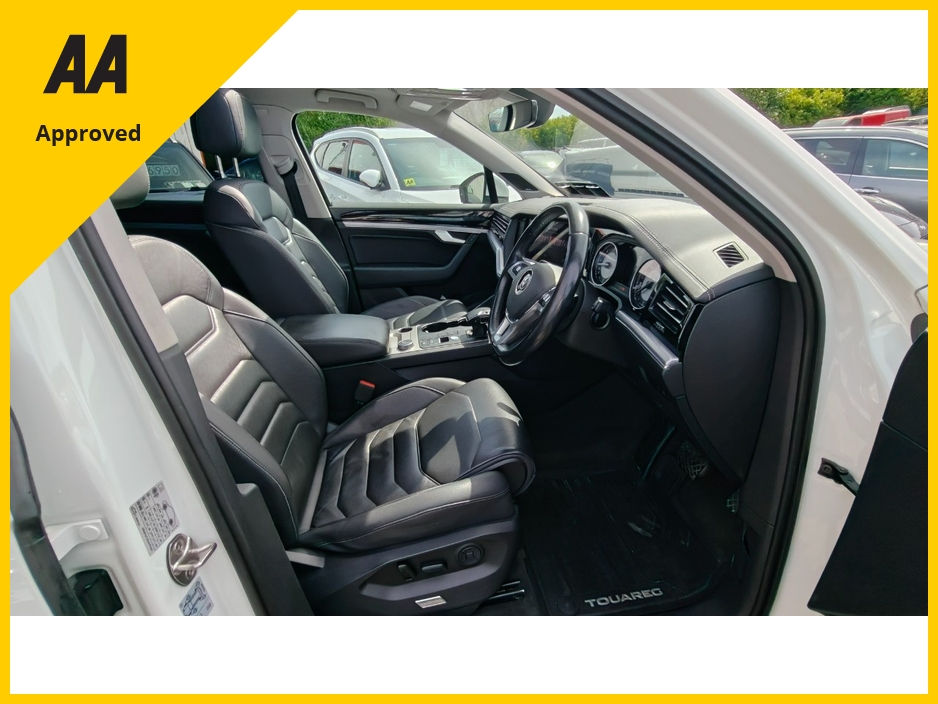 2019 Volkswagen Touareg 3L Diesel For Sale Images