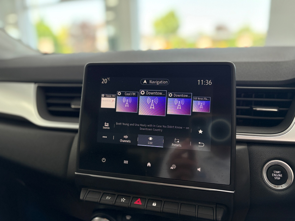 2023 Renault Captur 1.6L Hybrid For Sale Images