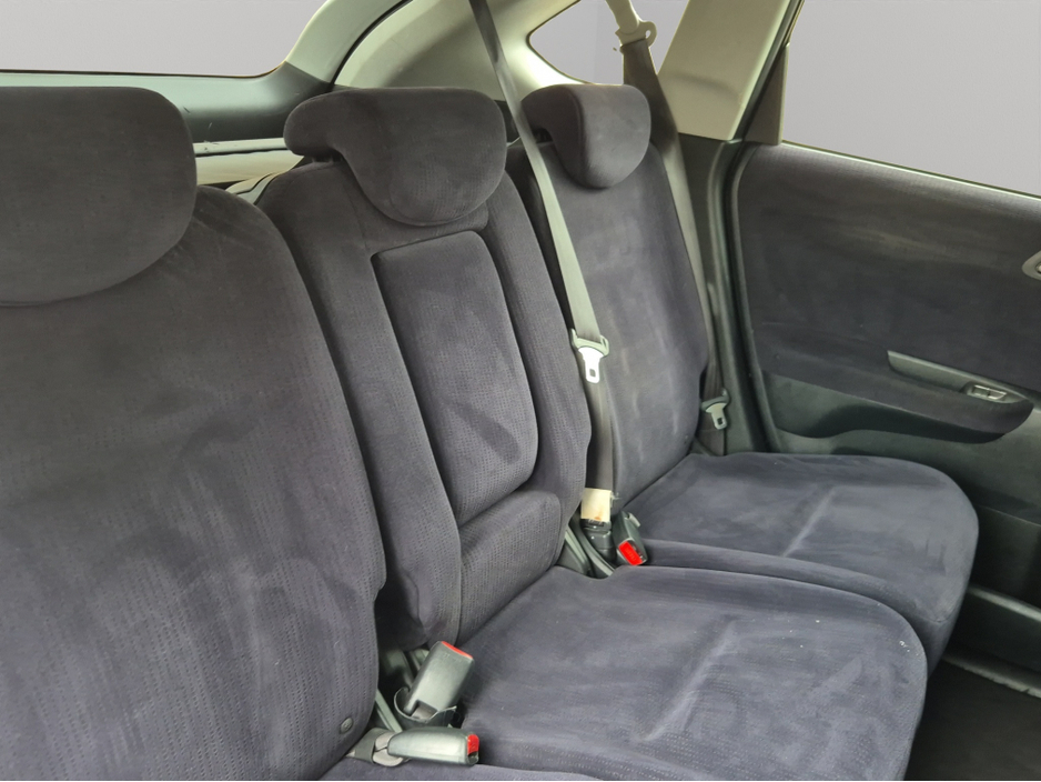 Honda FR-V 1.8 SE *** 1 OWNER *** 6 SEATS **** SERVICE HISTORY **** — thumbnail 10