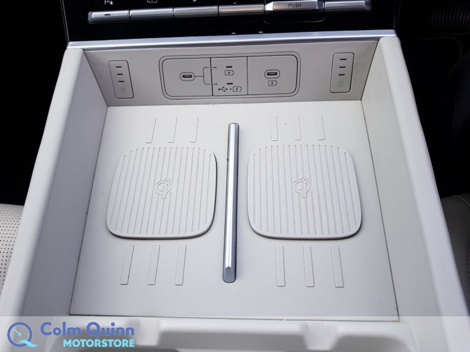 2025 Hyundai Santa Fe 1.6L Petrol Plug-in Hybrid For Sale Images