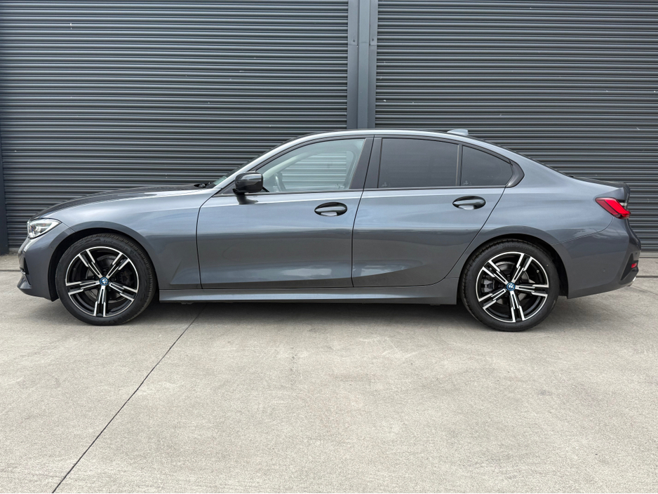2022 BMW 3 Series 2L Diesel For Sale Images
