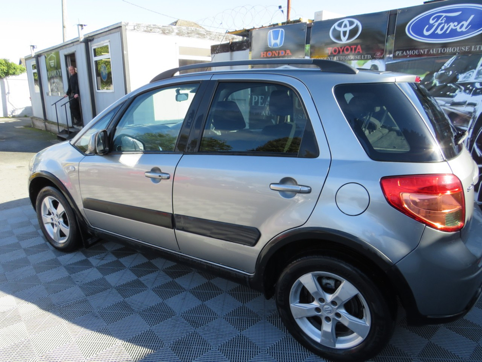 Suzuki SX4 IAWD 2L DIESEL 4DR 2.0 D — thumbnail 6