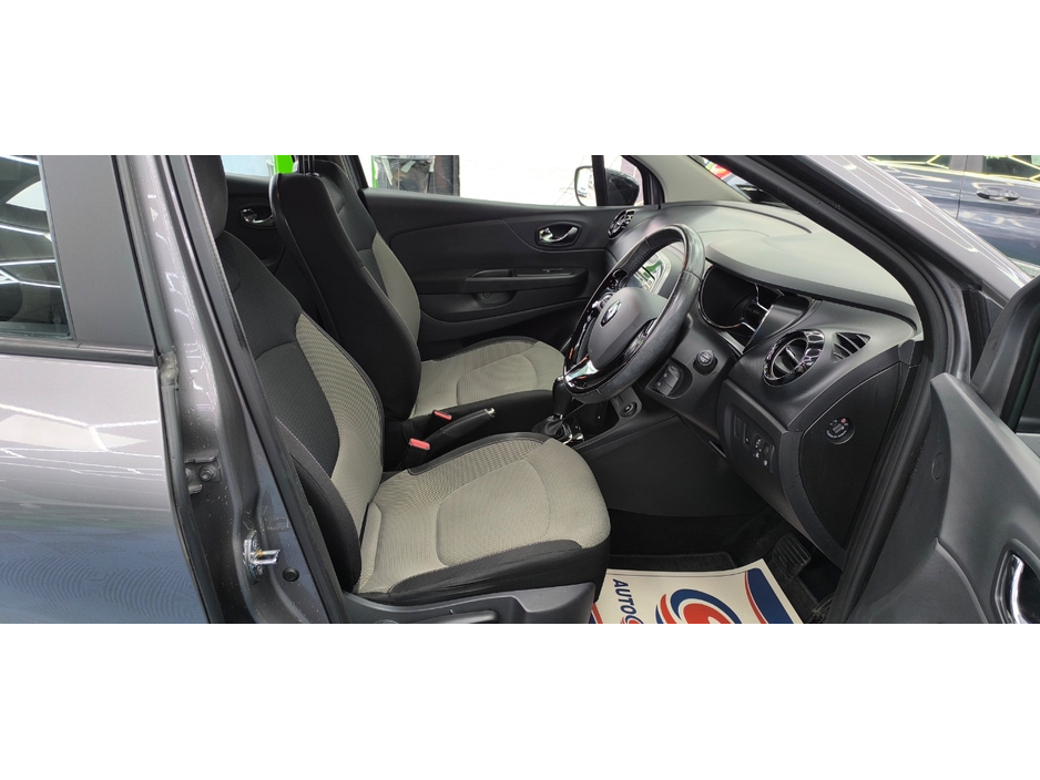 Renault Captur LIFE 1.5 DCI 90 AUTO EU — thumbnail 15