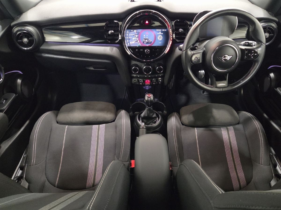 2021 MINI Hatch 1.5L Petrol For Sale Images