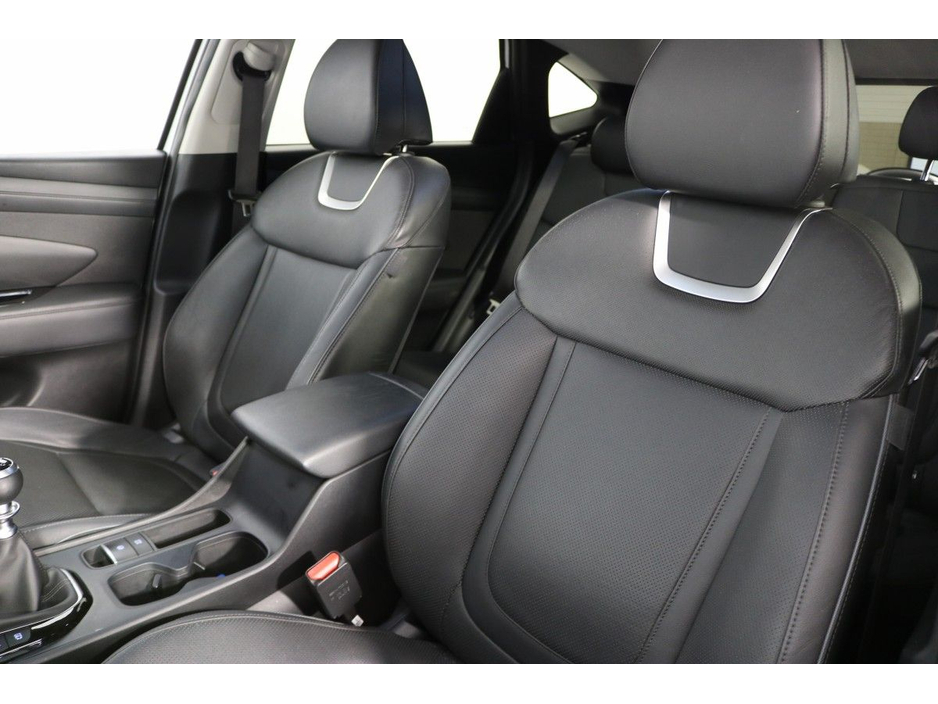 Hyundai Tucson Executive Ex Demo 1.6l Diesel SUV - 4.9% APR Finance Rate - No Deposit - PCP & HP Available — thumbnail 13
