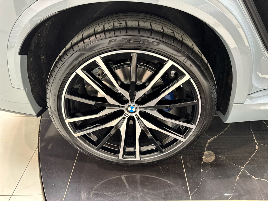 2025 BMW X5 3.0L Diesel For Sale Images