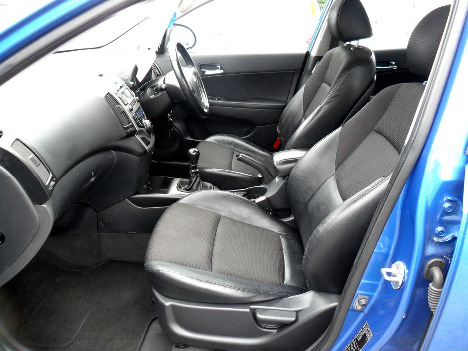 2010 Hyundai i30 1.6L Diesel For Sale Images