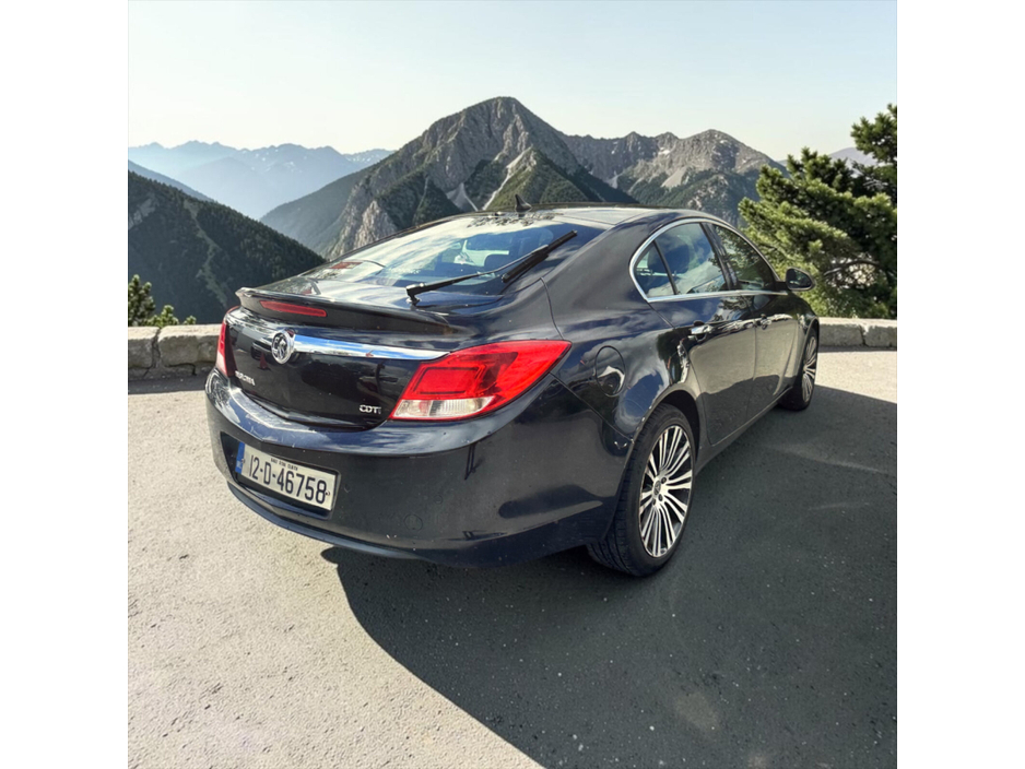 2012 Vauxhall Insignia 2L Diesel For Sale Images