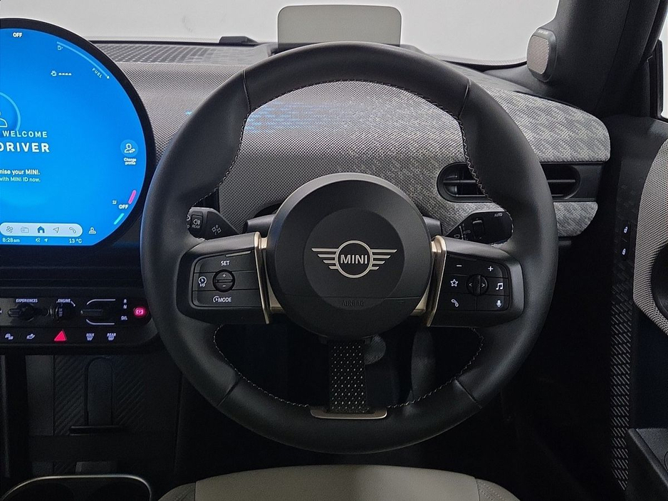 2025 MINI Convertible 2L Petrol For Sale Images