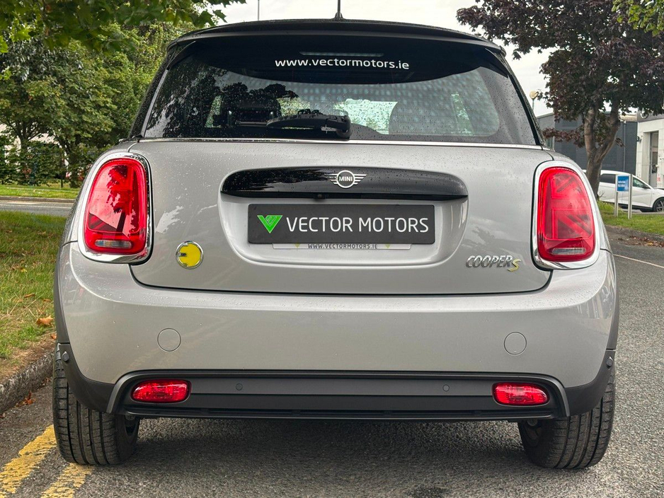 MINI Hatch LEVEL 3 LEATHER SUNROOF — thumbnail 8
