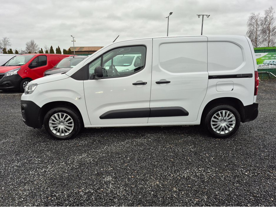 2022 Citroen Berlingo 1.5L Diesel For Sale Images