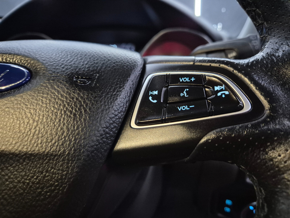 2015 Ford Focus 2L Diesel For Sale Images