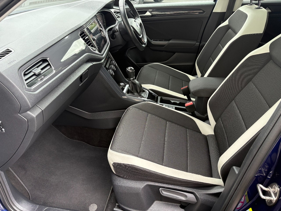 2021 Volkswagen T-Roc 1.5L Petrol For Sale Images