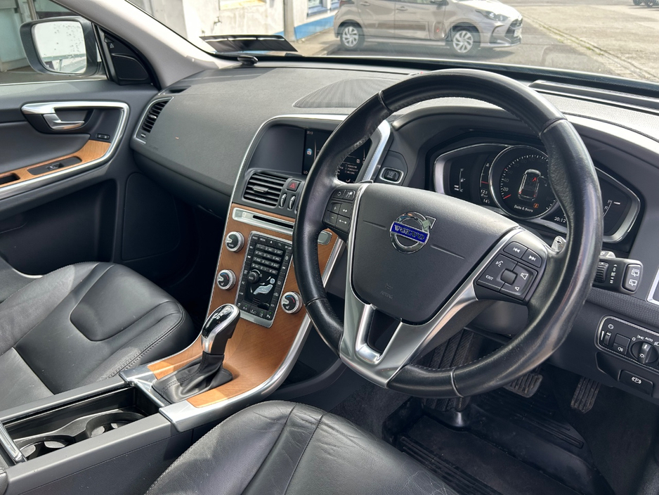 2017 Volvo XC60 2L Diesel For Sale Images