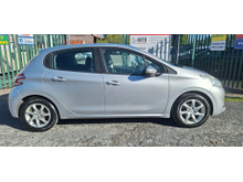 2014 Peugeot 208 1.4L Diesel For Sale Images