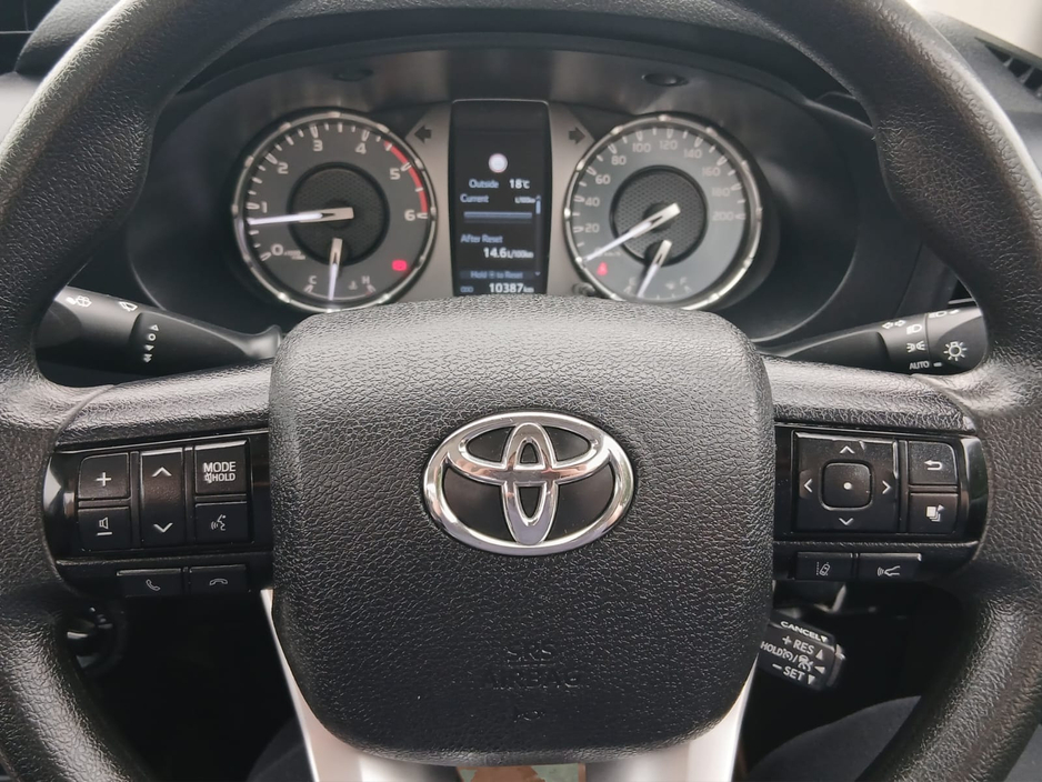 2025 Toyota Hilux 2.4L Diesel For Sale Images