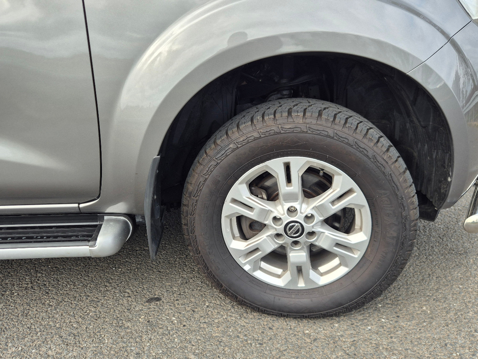 2021 Nissan Navara 2.3L Diesel For Sale Images