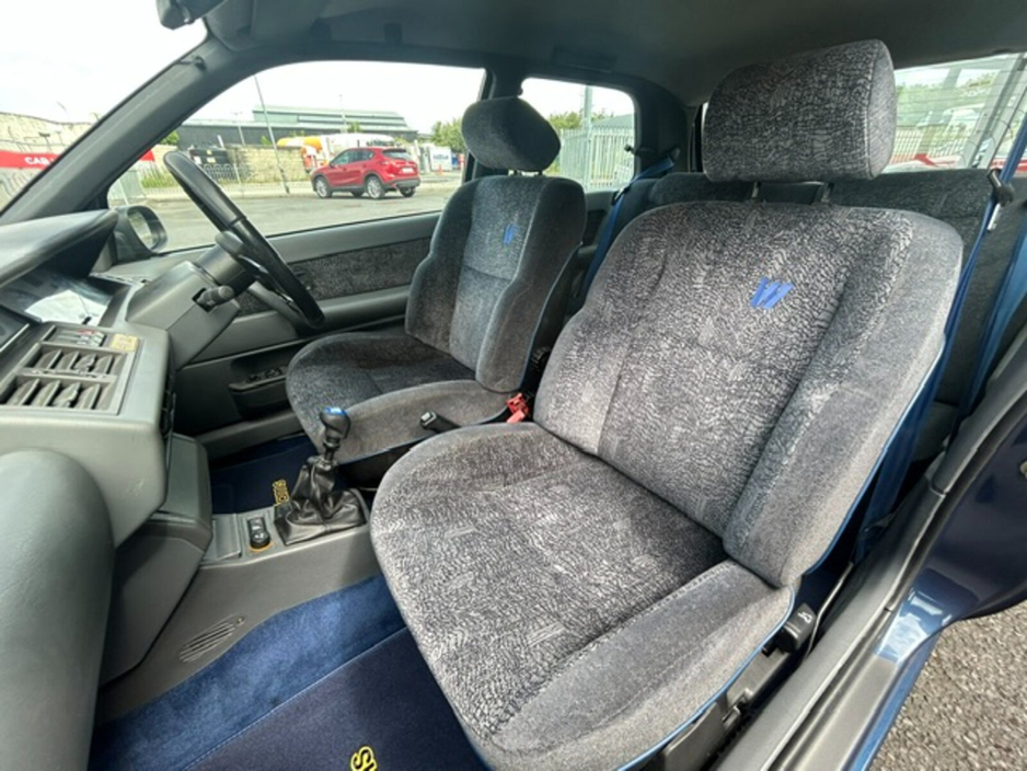 1995 Renault Clio 2L Petrol For Sale Images