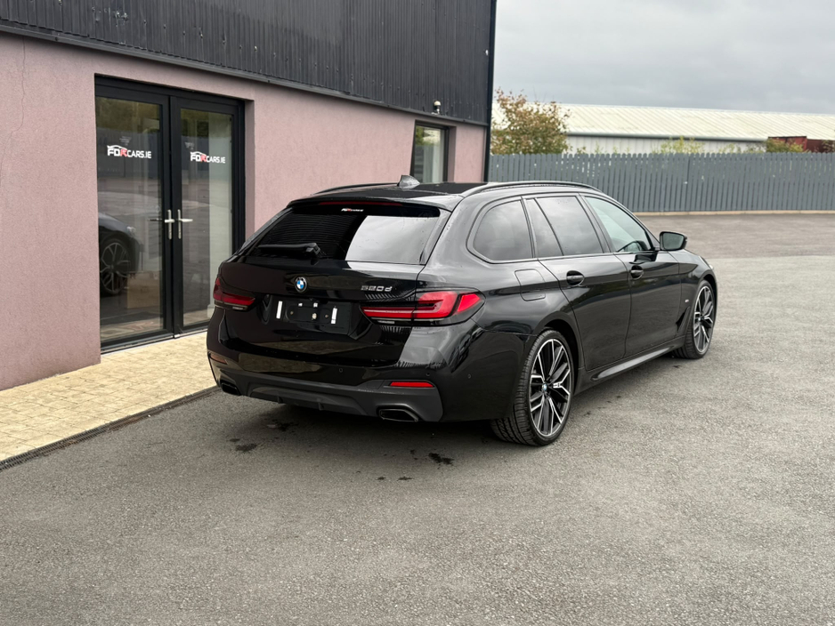2023 BMW 5 Series 2L Diesel Hybrid For Sale Images