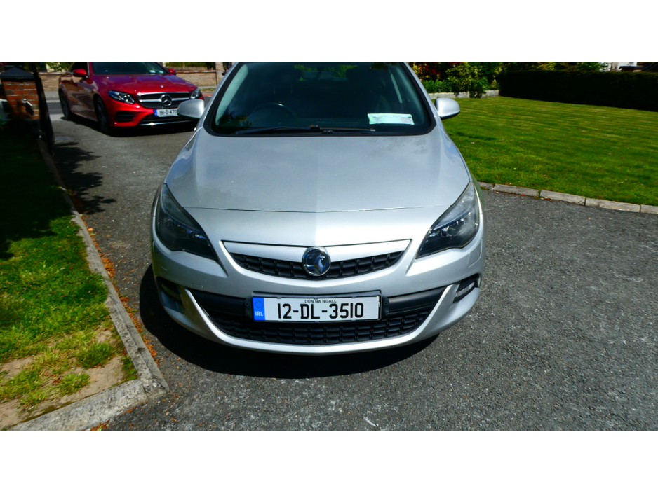 2012 Opel Astra 2L Diesel For Sale Images